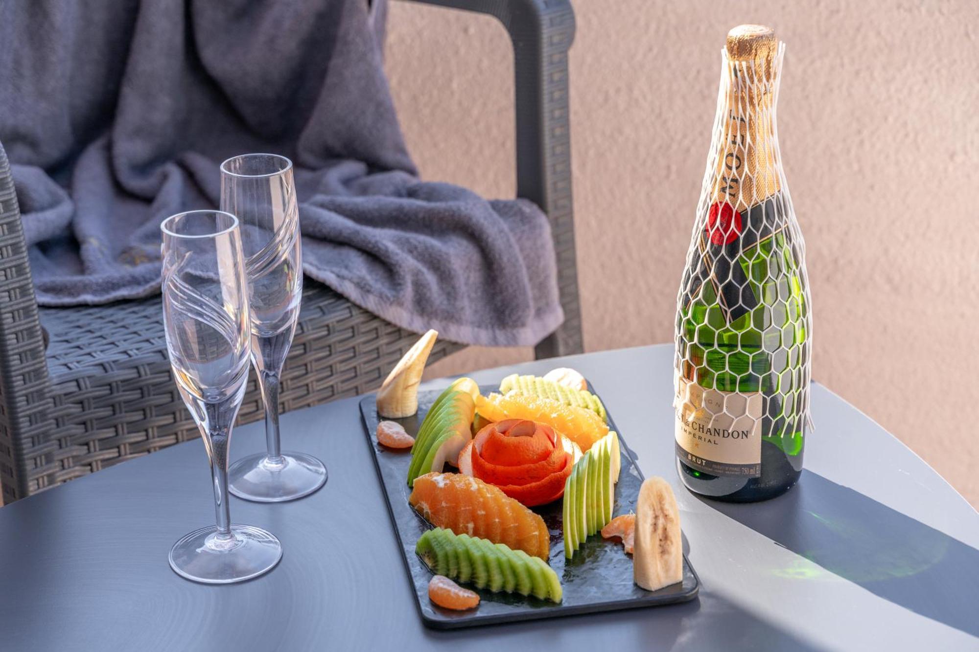 Club Aquarium Hotel & Spa Guvercinlik  Екстериор снимка