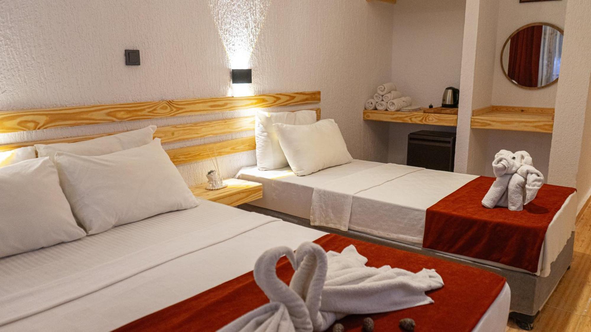 Club Aquarium Hotel & Spa Guvercinlik  Екстериор снимка