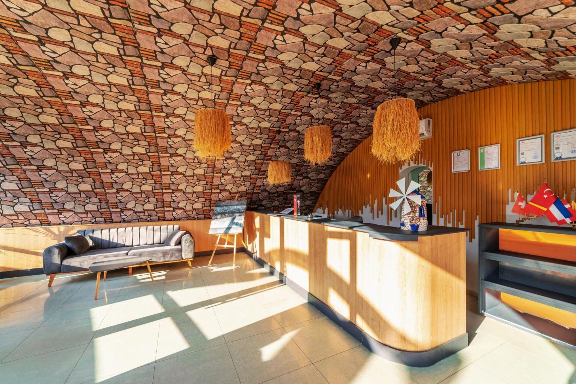 Club Aquarium Hotel & Spa Guvercinlik  Екстериор снимка